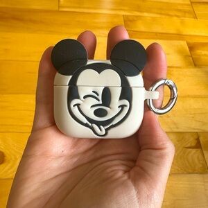 Airpods 3rd generation Disney case